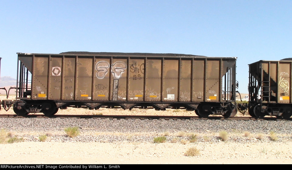 WB Unit Loaded Hooper Frt at Erie NV W-Pshr -16